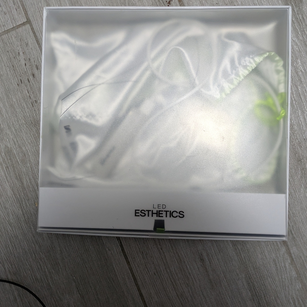 Like New LED Esthetics Facial Mask.